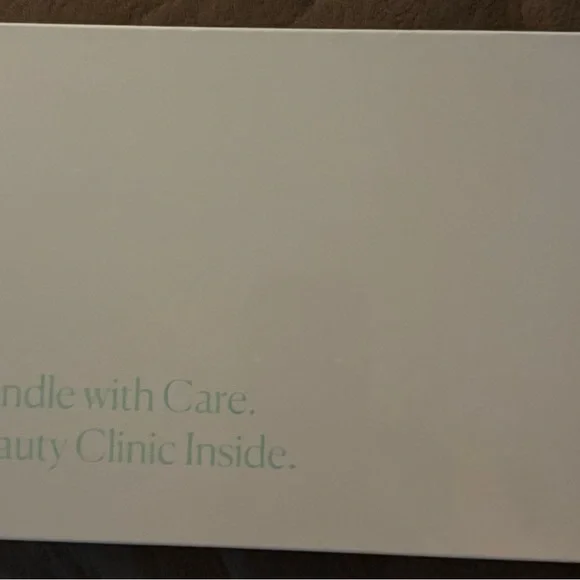 Micro-Infusion Facial System - Qure 2 month supply. Dark spot serum. See descr - Picture 2 of 4